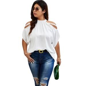 Cut Out Cold Shoulder Bat Sleeves Loose Tunic Top in Plus Size